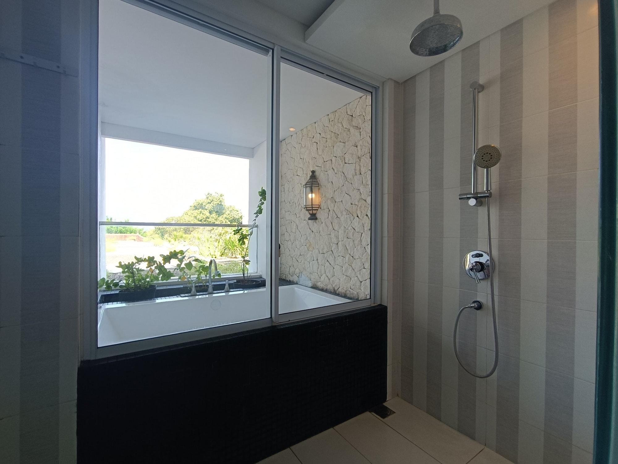Benoa Sea Suites And Villas Nusa Dua  Exterior photo