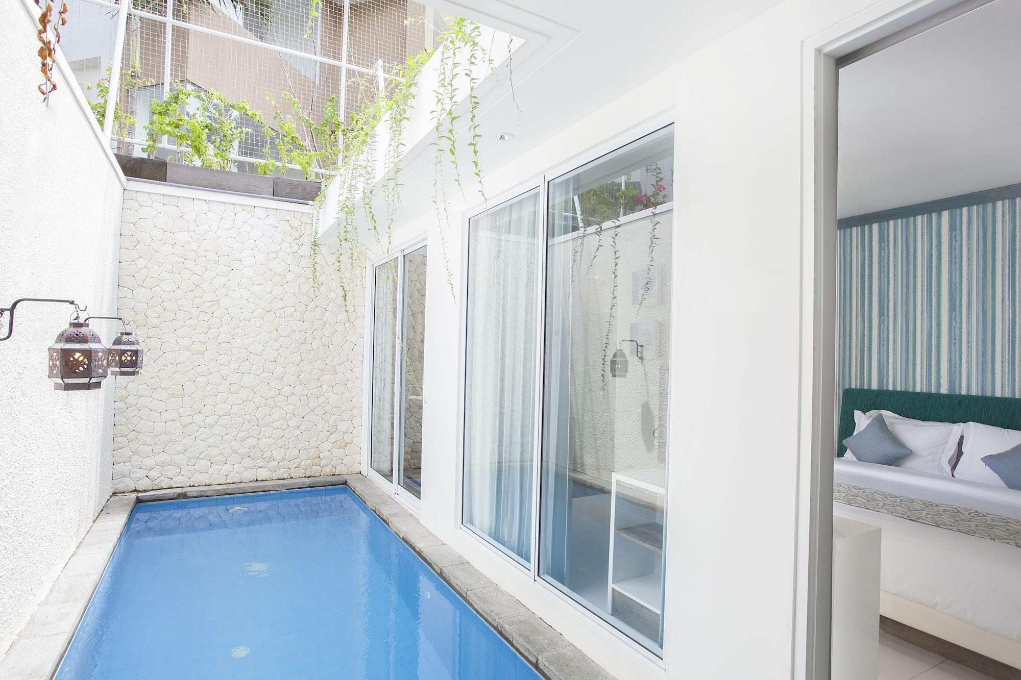 Benoa Sea Suites And Villas Nusa Dua  Exterior photo